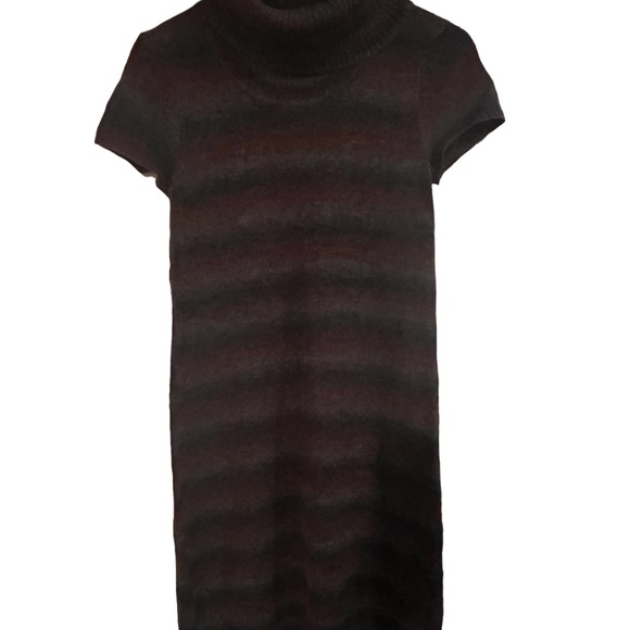 Like new! Smart Set Sweater dress, XS size. Worn once. Wool blend. - Picture 3 of 13